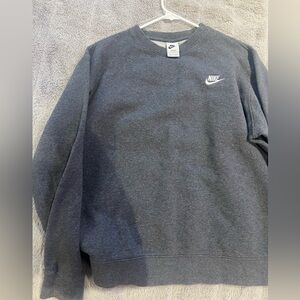 Nike crew neck Large